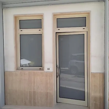 Πανσιόν Casa Mina 3*